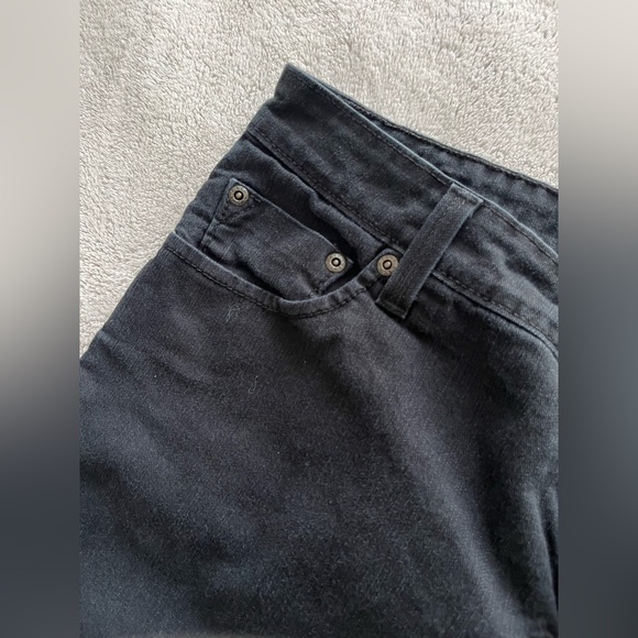 Black Signature Levi Strauss Women’s Jeans 16 Short - Picture 7 of 12